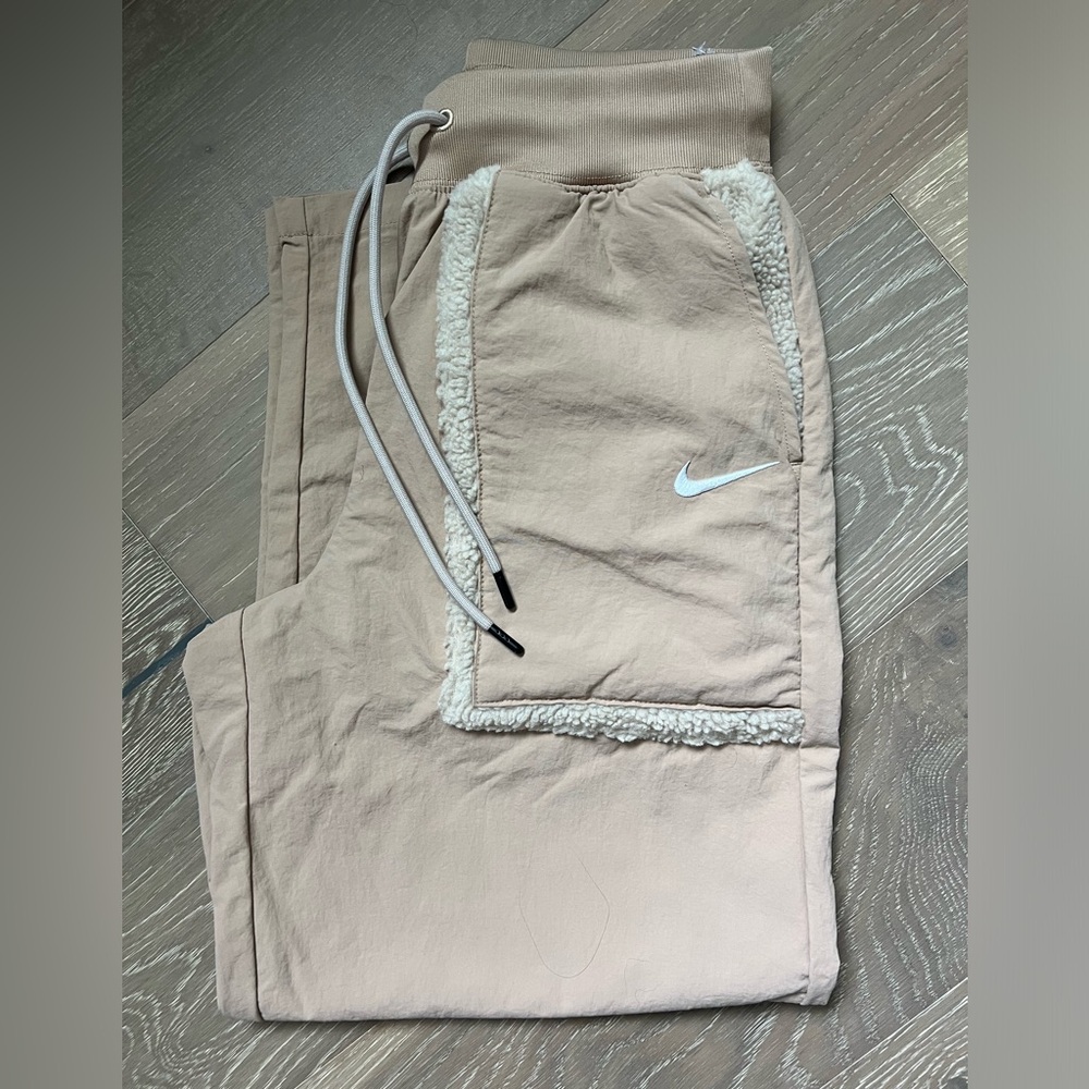 Nike Joggers size small